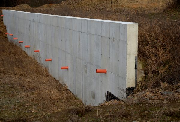 Cost of Hillside Drainage Installation in Kansas City